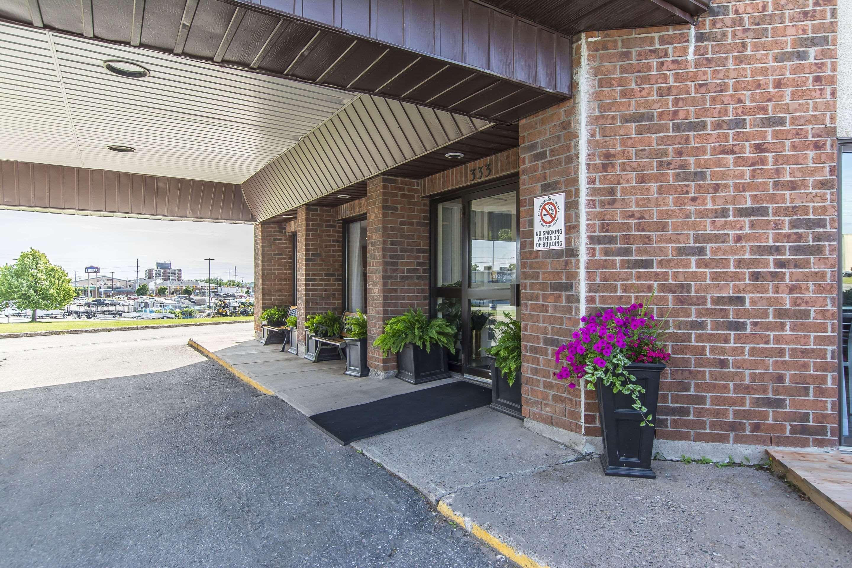 Comfort Inn Sault Ste. Marie Exterior foto